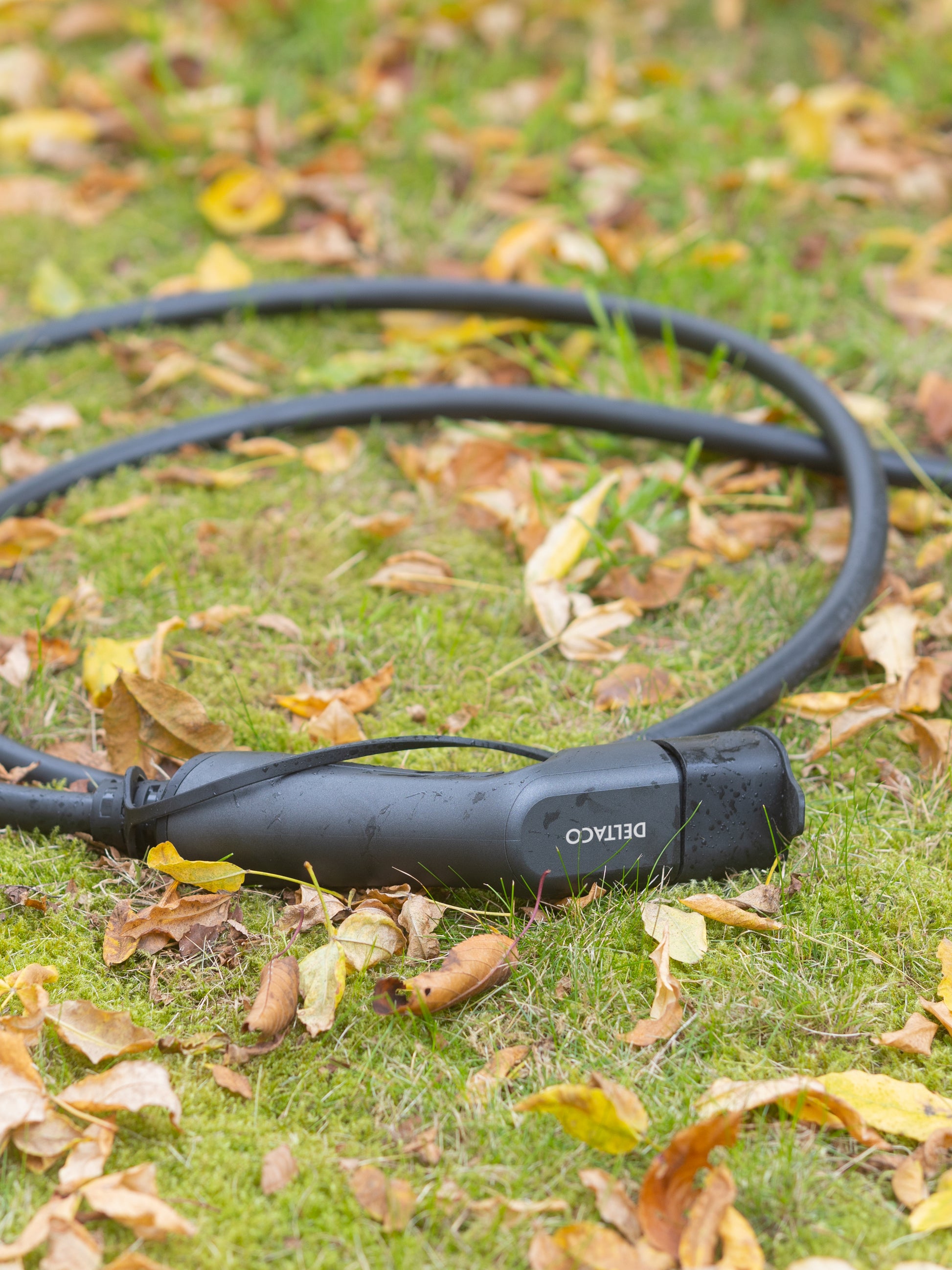 Deltaco Ladekabel EV-3203 – 3,00 m, TPE, Schwarz, versilberte Kontakte