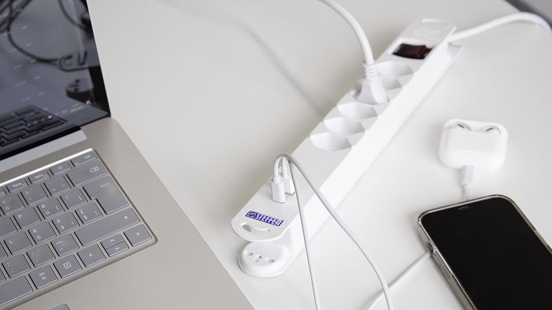 Steffen STEBA VARIABL Steckdosenleiste, 6×T13, 1×USB‑A + 1×USB‑C PD 18 W, mit Schalter, 3 m – weiss