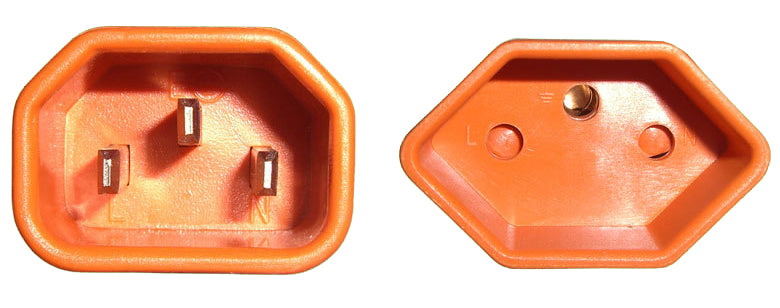 Diggelmann Netzkabel, IEC C14 auf T13, Kinderschutz, 1 m, Orange, SPCO14T13-1