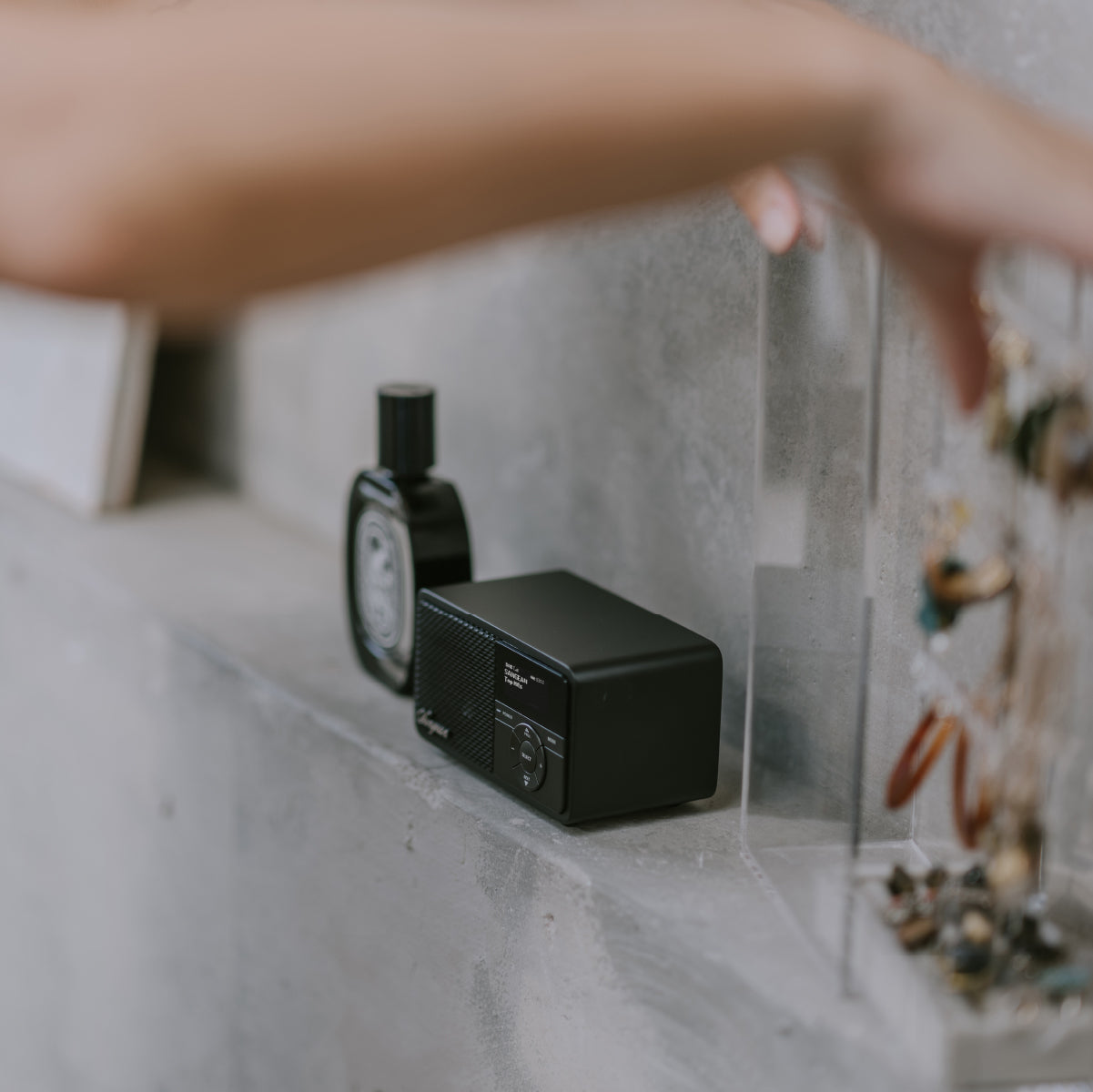Sangean DDR-7X – DAB+/UKW-Tischradio, Bluetooth – Schwarz