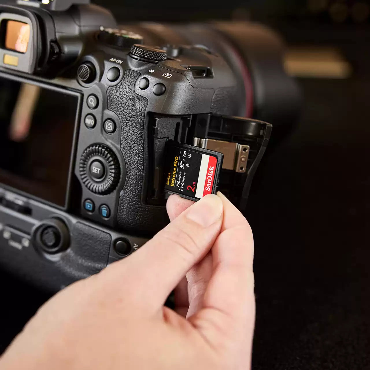 SanDisk Extreme Pro microSDXC – 2 TB, UHS‑I, inkl. Adapter