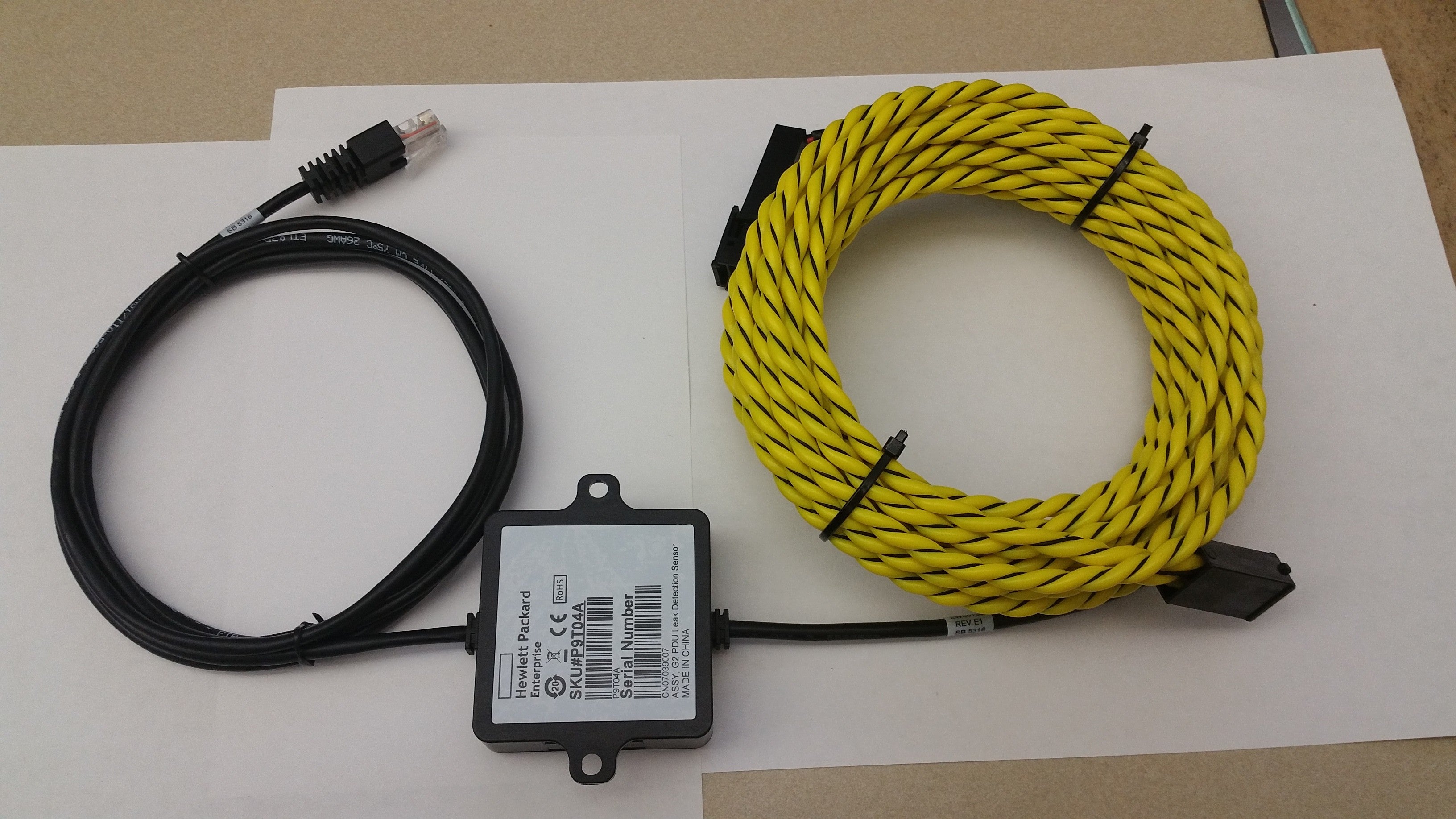 HPE G2 PDU Leckdetektionssensor-Verlängerung – Rack-Zubehör – 381×370,1×240 mm, Ø35 cm