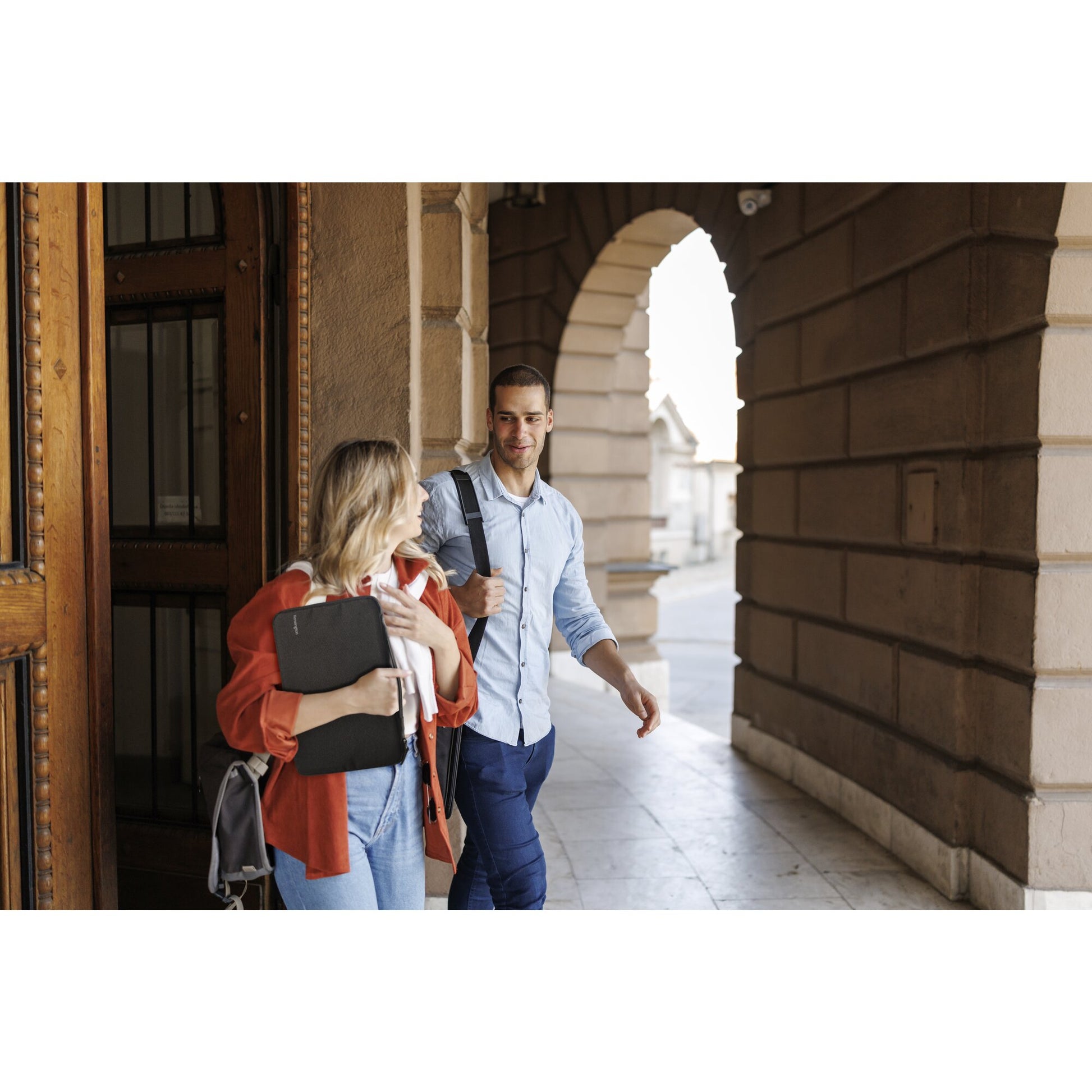 Kensington Notebook-Schutzhülle 14" – Schwarz