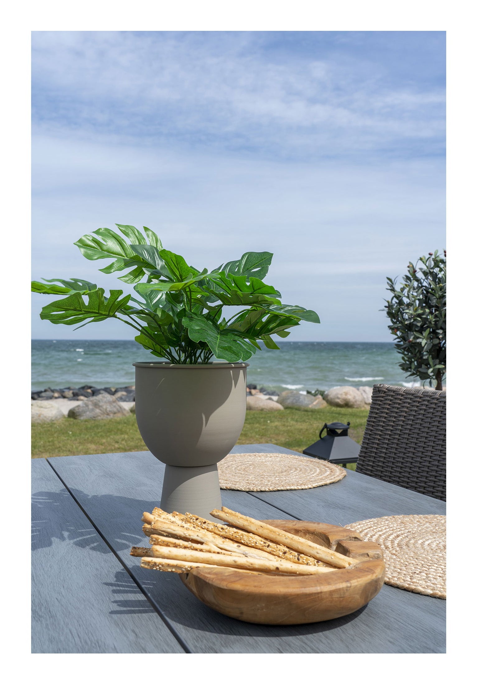 House Nordic Schale – Teakholz, Natur – Ø 30 × 10 cm