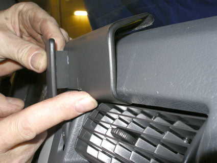 Brodit ProClip – Auto-Halterung (gewinkelt) – für Volvo FE/FL 2007–2018