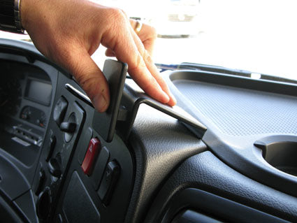 Brodit ProClip – Auto-Halterung – für Mercedes-Benz Atego (2008–2017) – Schwarz