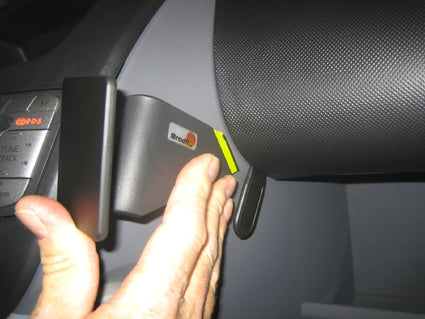 Brodit ProClip – Auto-Halterung – für Peugeot 107 (06-14), Toyota AYGO (06-14), Citroen C1 (06-14) – Schwarz
