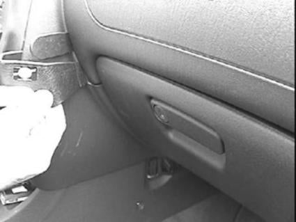 Brodit ProClip – Auto-Halterung (passiv) – für Mitsubishi Carisma 1999–2005