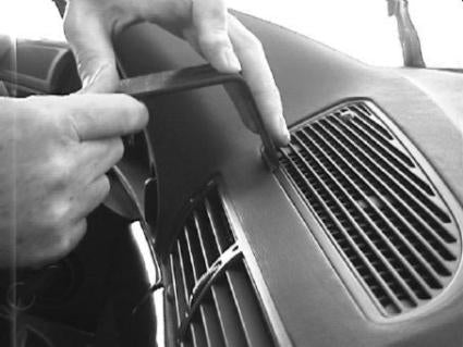 Brodit ProClip – Auto-Halterung (passiv) – für BMW 728-750 E38 (1995–2001 USA; 1994–2001 Europa) – Schwarz