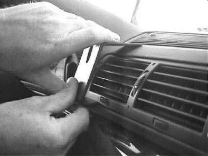 Brodit ProClip – Auto-Halterung (passiv) – für BMW 728-750 E38 (1995–2001 USA; 1994–2001 Europa) – Schwarz