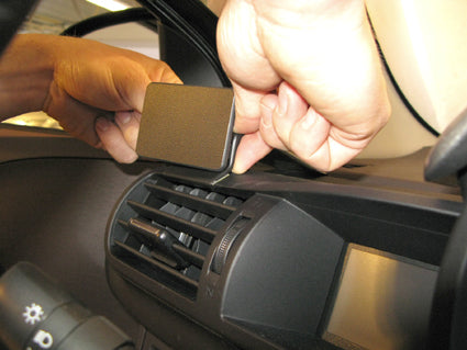 Brodit ProClip – Auto-Halterung