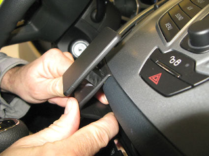 Brodit Auto-Halterung ProClip für Ford C-Max/Grand C-Max (2011–2017), Kuga (2013–2016) – Schwarz