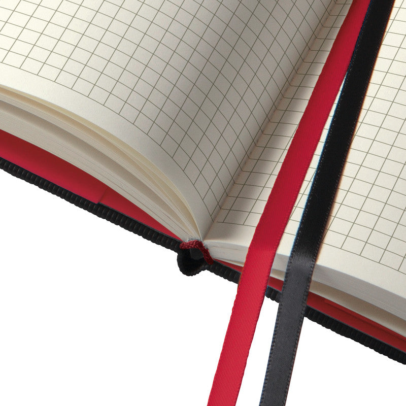 Sigel Notizbuch A4, kariert, Fadenheftung, 194 Seiten, 80 g/m² – schwarz