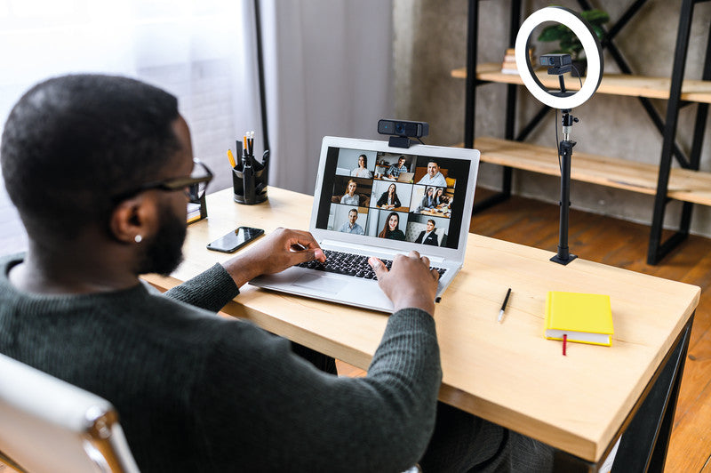 Kensington L1000 – Ringlicht mit Webcam-Halterung – Bi-Color, USB-A, für Kensington Ecosystem