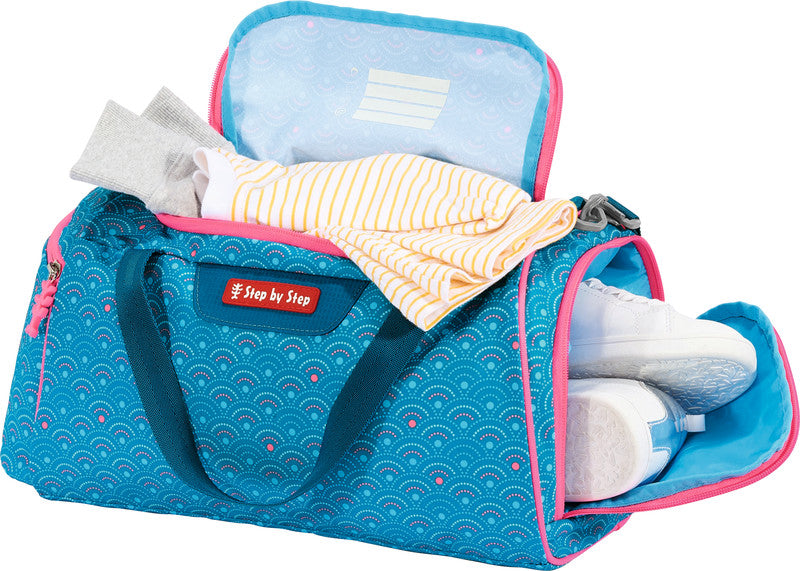 Step by Step Sporttasche – 13 l, Motiv Dolphin Pippa, mit Schultergurt, wasserabweisend, 38 × 20 × 23 cm