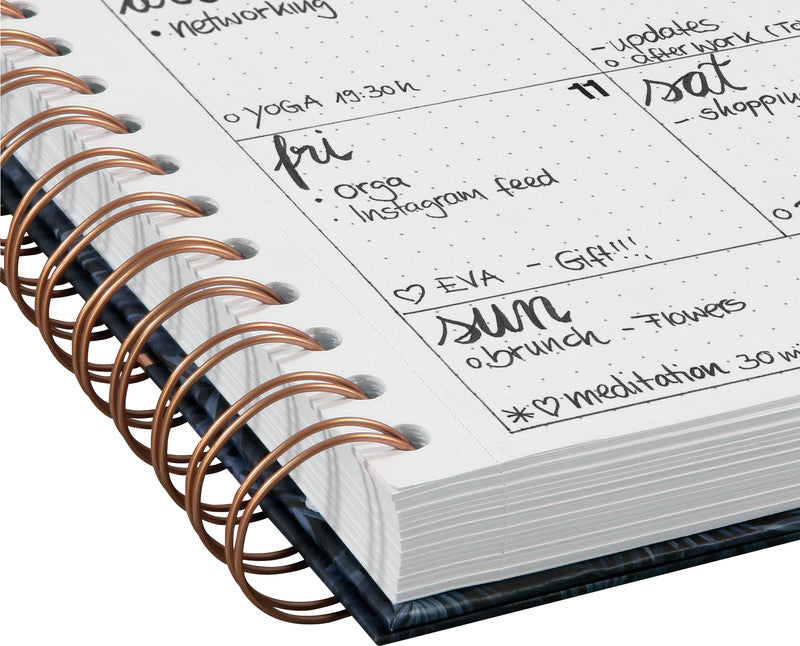 Sigel Notizbuch, 162 × 215 mm, punktkariert, Spiralbindung, 120 Seiten, perforiert, 100 g/m² – mehrfarbig