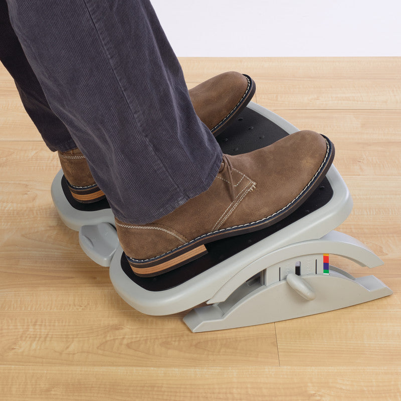 Kensington Fussstütze SmartFit SoleMate Plus – 45 × 35 × 9–12 cm, weiss/anthrazit