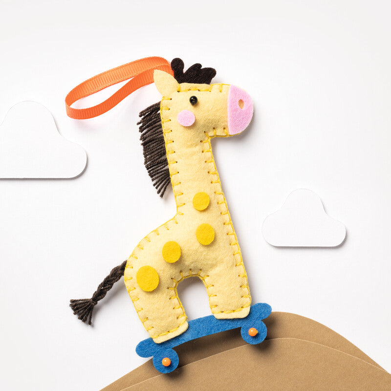 Folia Bastelset Sticken Giraffe – ab 8 Jahren – 142 × 92 × 19 mm