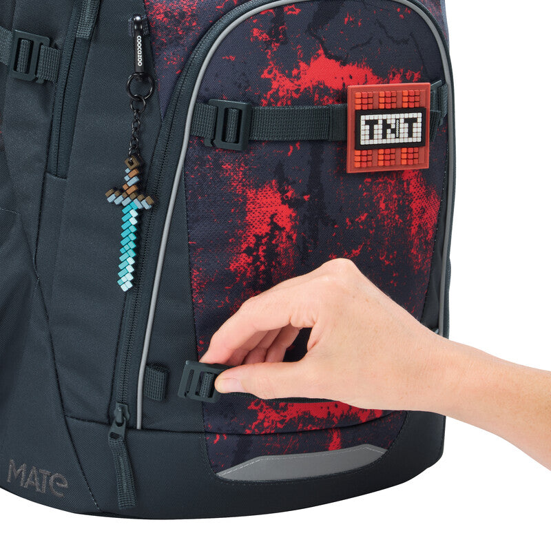 Coocazoo Schulrucksack Mate – Broken Black – aus 100% recycelten PET-Flaschen – 30,0 cm × 46,0 cm × 23,0 cm