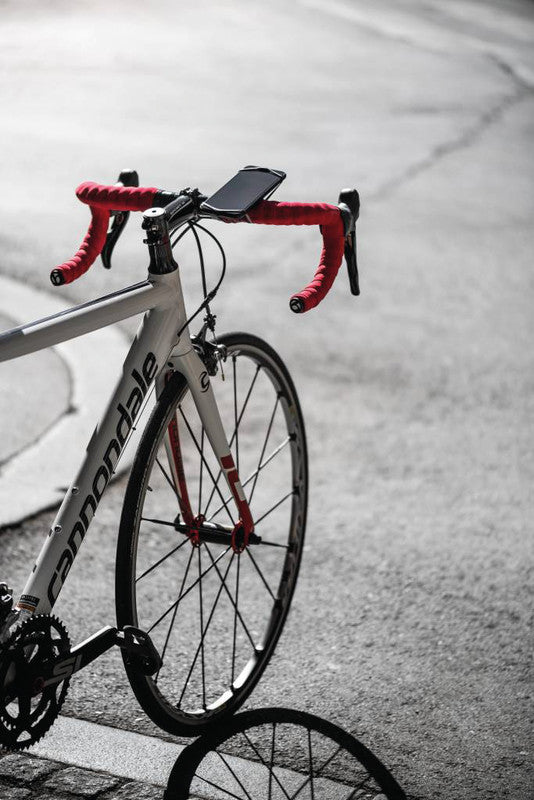 Bike Citizens Fahrradhalterung – für Smartphones (universal), Lenker Ø bis 31,8 mm, Silikon, schwarz