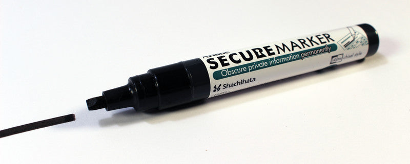 Artline Permanent Marker – Schwarz