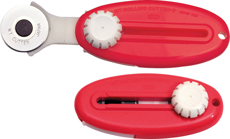 NT Cutter Rollenschneider – Länge 190 mm, Klingenbreite 28 mm, Rot, inkl. 1 Klinge