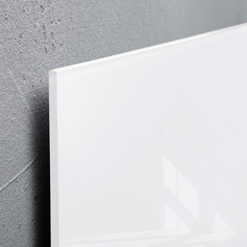 Sigel Whiteboard – 60 × 40 cm, Glas, magnetisch, Wandmontage, inkl. Magnetwürfel, Montagesatz