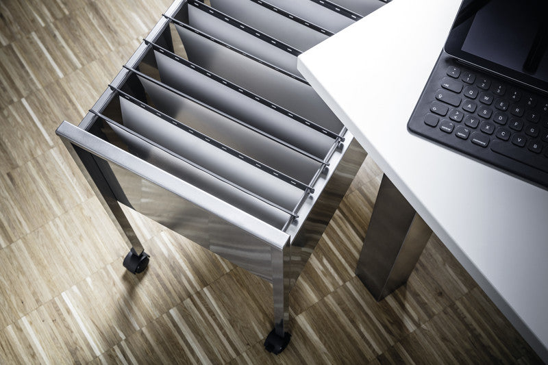 Durable Hängemappenwagen – für 80 Hängemappen A4, mit Rollen (2 feststellbar), 655 × 592 × 368 mm, silber, Sta