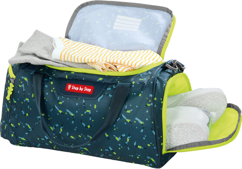 Step by Step Sporttasche CLOUD – 13 l, Motiv Bagger Rocco, mit Schultergurt, wasserabweisend, 38 × 20 × 23 cm