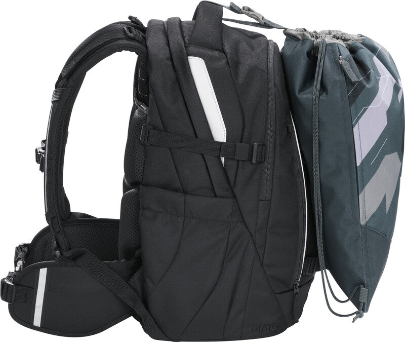 Coocazoo Sportbeutel – 4,5 l, Motiv Dark Race, wasserabweisend, 34 × 43 cm