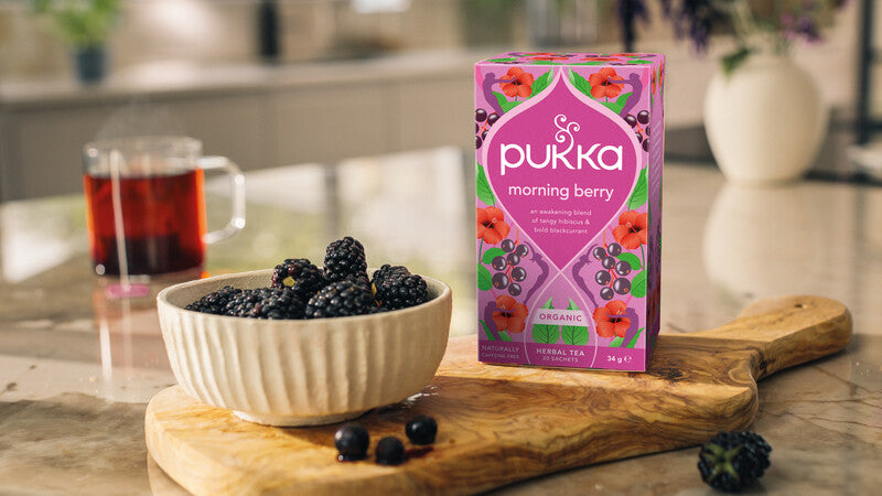 Pukka Teebeutel – Morning Berry – Früchtetee, Bio, kompostierbar – 20 Beutel