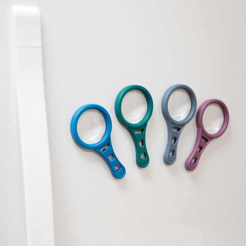 Carson MagnetMag – Handlupe – 3× (Spot 6×) – Magnetischer Griff, Grau