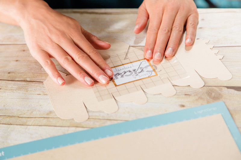 Cricut Transferpapier – selbstklebend – weiss – 139 × 1219 mm – für Cricut JOY Schneideplotter