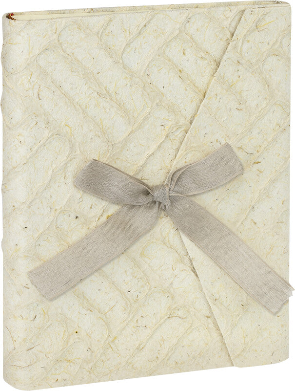 ZEP Gästebuch – mit Pergaminzwischenblättern – 60 Seiten – 230 × 300 mm – gebunden, Pergamentpapier, weiss