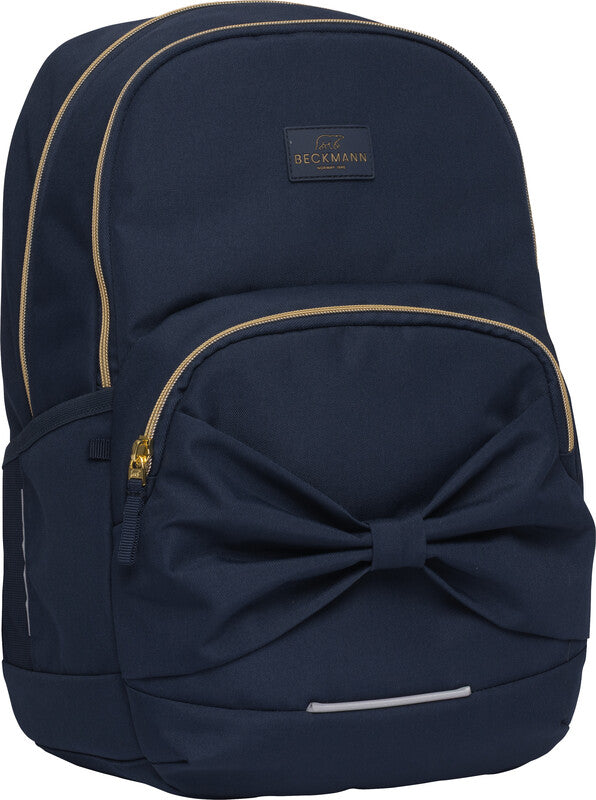 Beckmann Junior Sport Rucksack – Blue Bow – Dunkelblau, 30 l – aus recycelten PET-Flaschen