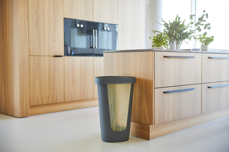 Rotho Abfallcontainer – 50 l, mit Deckel – Kunststoff, Anthrazit – B × H × T 400 × 621 × 400 mm