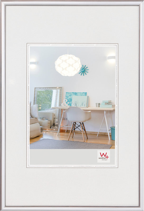 Walther Design Wechselrahmen, silber, Kunststoff, 30 × 40 cm, hoch/quer, mit Aufhänger – eco:plus