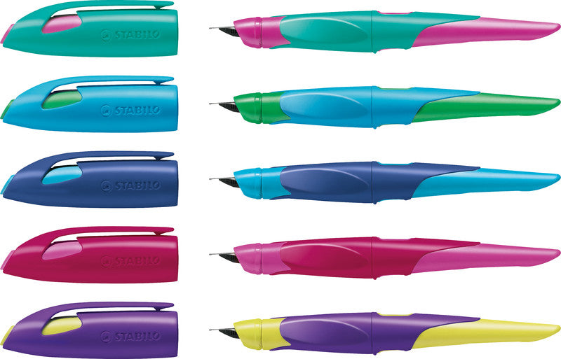STABILO EASYbirdy – Federspitze M – für Linkshänder – Himmelblau/Grasgrün, Blau – Patronen