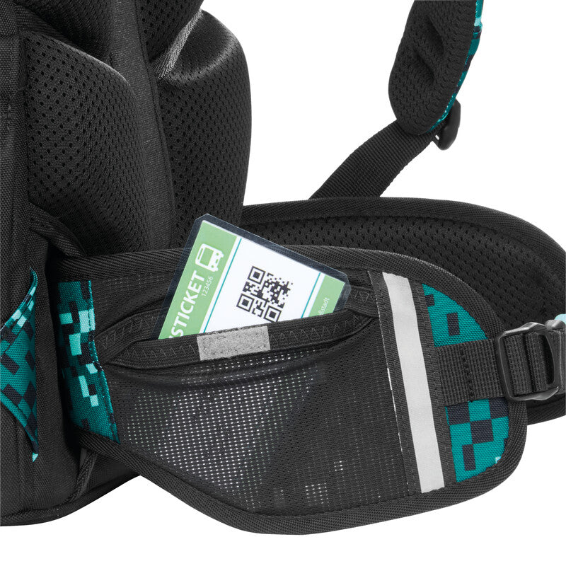 Coocazoo Rucksack Porter – Pixel Blox – aus 100% recycelten PET-Flaschen