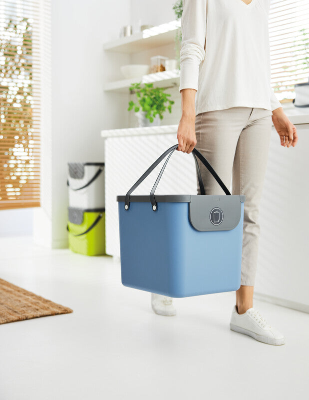 Rotho Abfallcontainer – 40 l – mit Deckel – Kunststoff, Horizon Blau – B × H × T 358 × 340 × 400 mm