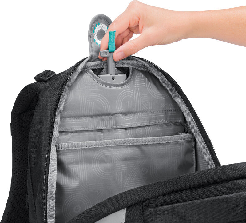 Coocazoo Rucksack Porter – schwarz – 35 l – B 30,0 × H 46,0 × T 23,5 cm – aus 100% recycelten PET-Flaschen