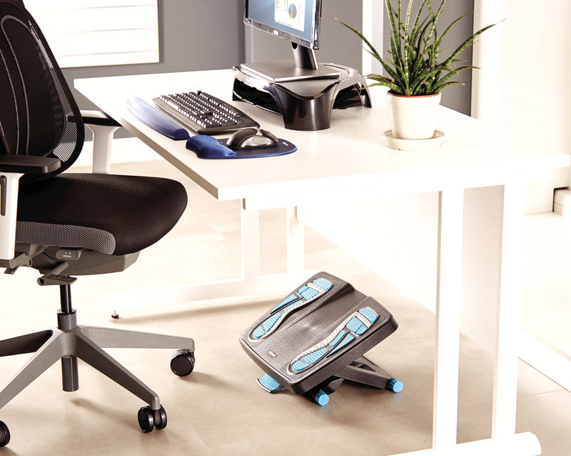 Fellowes Fussstütze Energizer – 45,5 × 33,7 × 13 cm, schwarz/blau