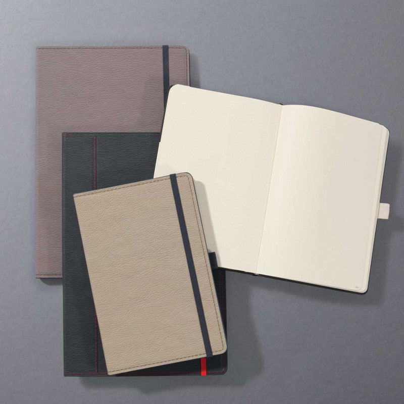 Sigel Notizbuch, 187 × 280 mm, punktkariert, Fadenheftung, 194 Seiten, 80 g/m² – beige