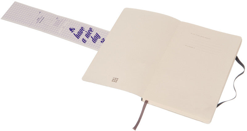 Moleskine Notizbuch, 130 × 210 mm, punktkariert, Leimbindung, Softcover, 192 Seiten, 70 g/m² – schwarz