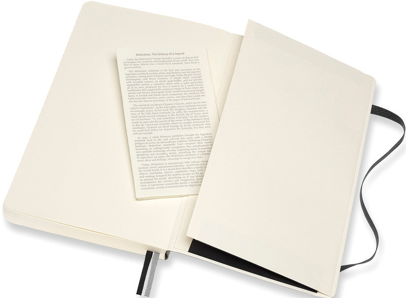 Moleskine Notizbuch, 130 × 210 mm, liniert, Leimbindung, Softcover, 400 Seiten, 70 g/m² – schwarz