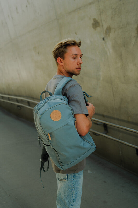 Beckmann Urban Rucksack – Petrol – 30 l – 30,0 cm × 48,0 cm × 22,0 cm – Recycelte Materialien