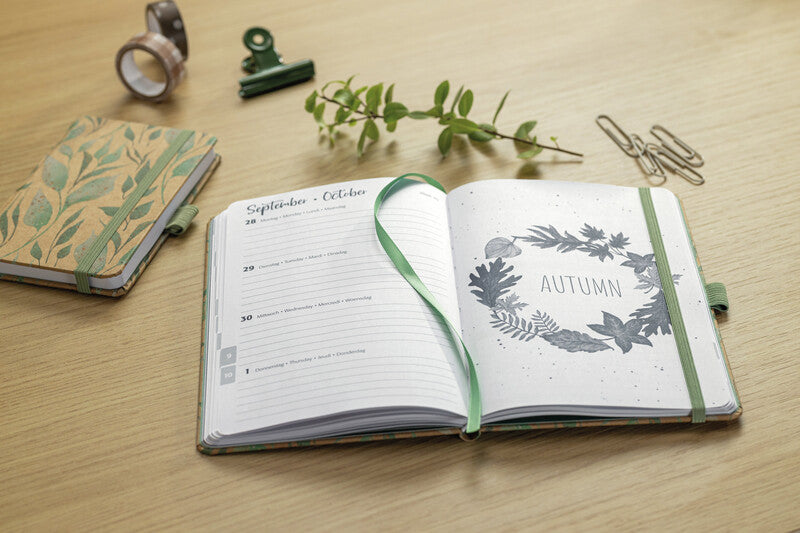 Sigel JOLIE Pure Agenda – 1 Woche/2 Seiten, gebunden, A6, 2027, Sparkle Leaves, FSC