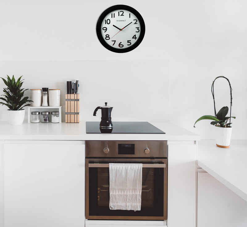 Q-CONNECT Wanduhr – Ø 28,0 cm, schwarz, Kunststoff
