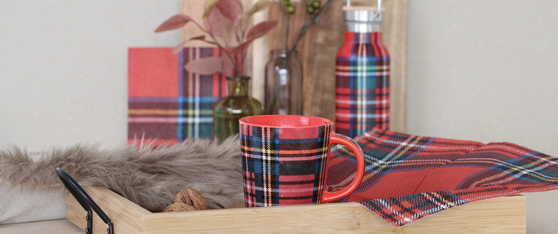 Ppd Trend X-Mas Classics Tasse – 0,35 l, Porzellan, Rot, mit Akazien-Holzuntersatz