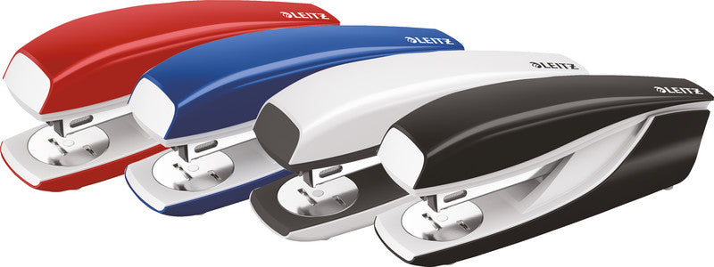 Leitz NeXXt 5502 – Hefter, Oberlademechanik, integrierter Klammernentferner, Einlegetiefe 38 mm, rot